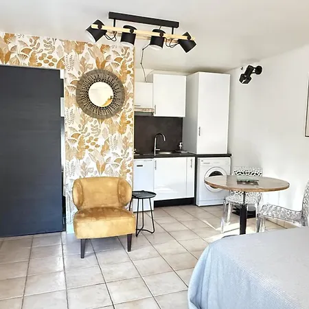 Cite Paoline Quiet Escape Avec Terrasse Parking & Wi-fi Apartament