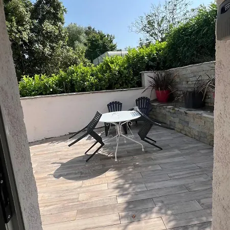 Cité Paoline Quiet Escape Avec Terrasse Parking&wi-fi *