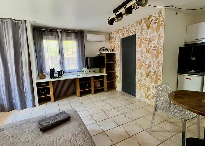 Cité Paoline Quiet Escape Avec Terrasse Parking&wi-fi *