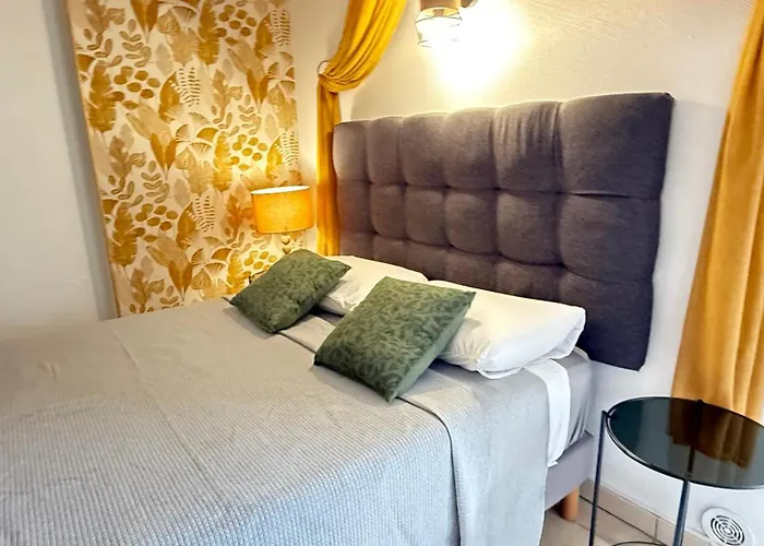 Cite Paoline Quiet Escape Avec Terrasse Parking & Wi-fi Apartament Corte (Corsica)